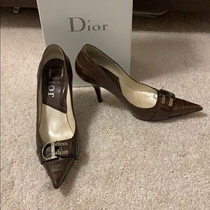 Gently used brown Dior pumps